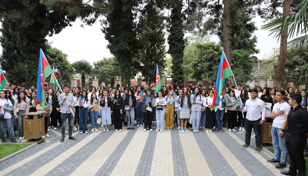 GDU-da Azərbaycan Respublikasının Dövlət Suverenliyi Günü və 21 Sentyabr -Beynəlxalq Sülh Gününə həsr edilmiş tədbir keçirilib