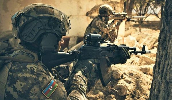 AZƏRBAYCAN ORDUSU ANTİTERROR TƏDBİRLƏRİNDƏ BÖYÜK PEŞƏKARLIQ NÜMUNƏSİ GÖSTƏRDİ