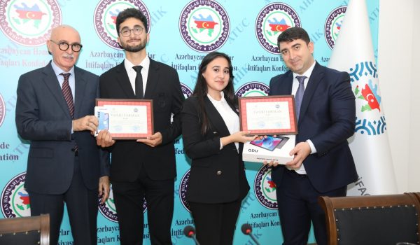Bədii yaradıcılıq müsabiqə-festivalının qalibləri mükafatlandırılıb