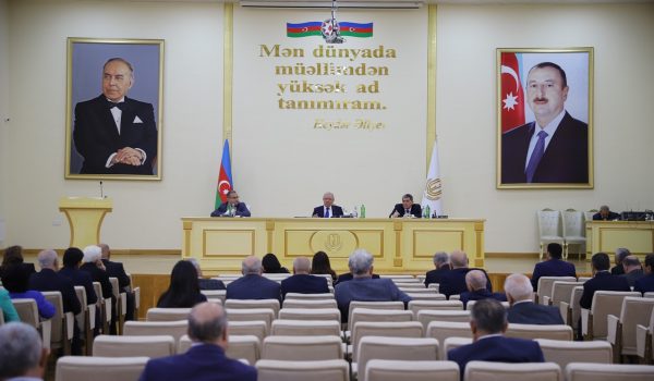 GƏNCƏ DÖVLƏT UNİVERSİTETİNDƏ ELMİ ŞURANIN İCLASI KEÇİRİLİB
