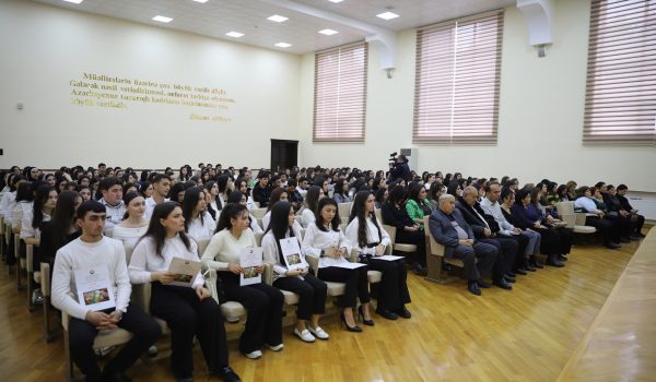 Gəncə Dövlət Universitetində “Füzuli-530” adlı tədbir keçirilib