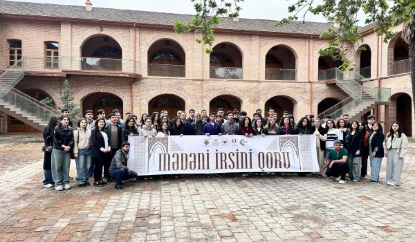 GDU tələbələri tarixi məkanları ziyarət ediblər