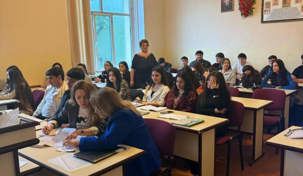 “Tədris prosesində yeni təlim texnologiyalarının və tədris metodlarının tətbiqinə nəzarət və monitorinq” qrupu Tarix-coğrafiya fakültəsində olub