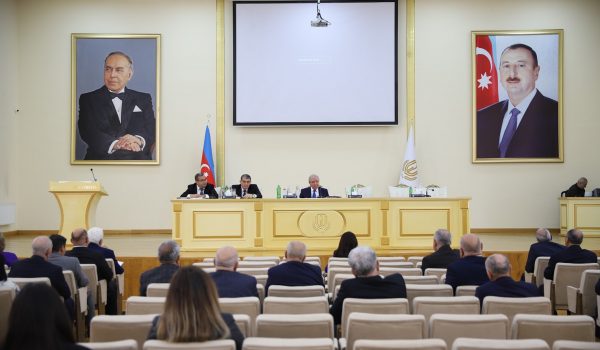 GƏNCƏ DÖVLƏT UNİVERSİTETİNDƏ ELMİ ŞURANIN İCLASI KEÇİRİLİB