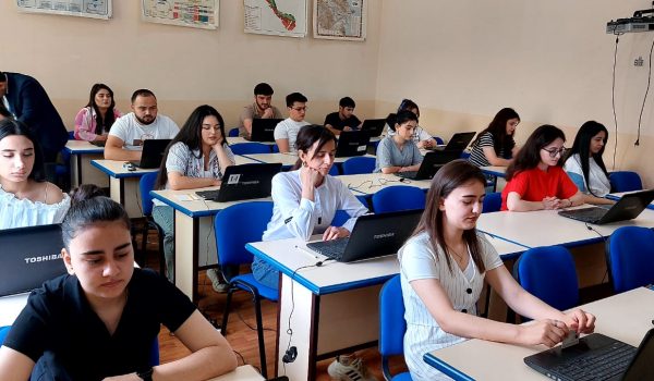 GDU-nun tələbələri “Vergilər” mövzusunda Ümumrespublika olimpiadasında iştirak ediblər
