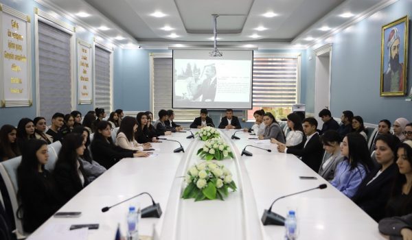 GDU TEC-in təşkilatçılığı ilə “Konstitusiya və Suverenlik İli”nə həsr olunmuş konfrans və müsabiqə keçirilib