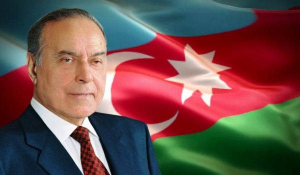 15 İYUN – MİLLİ QURTULUŞ GÜNÜ AZƏRBAYCAN TARİXİNİN ŞANLI SƏHİFƏLƏRİNDƏNDİR
