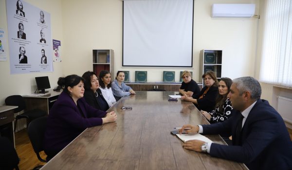 GDU-da “İnklüziv təhsilin təşkili: perspektivlər və reallıq” mövzusunda dəyirmi masa keçirilib