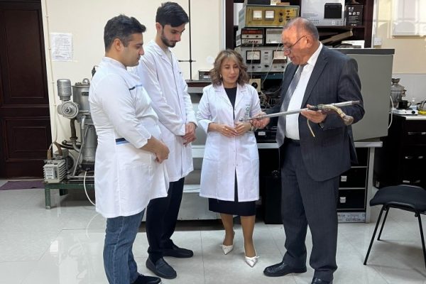 MAGİSTRANTLAR elmi-tədqiqat müəssisələrində olublar