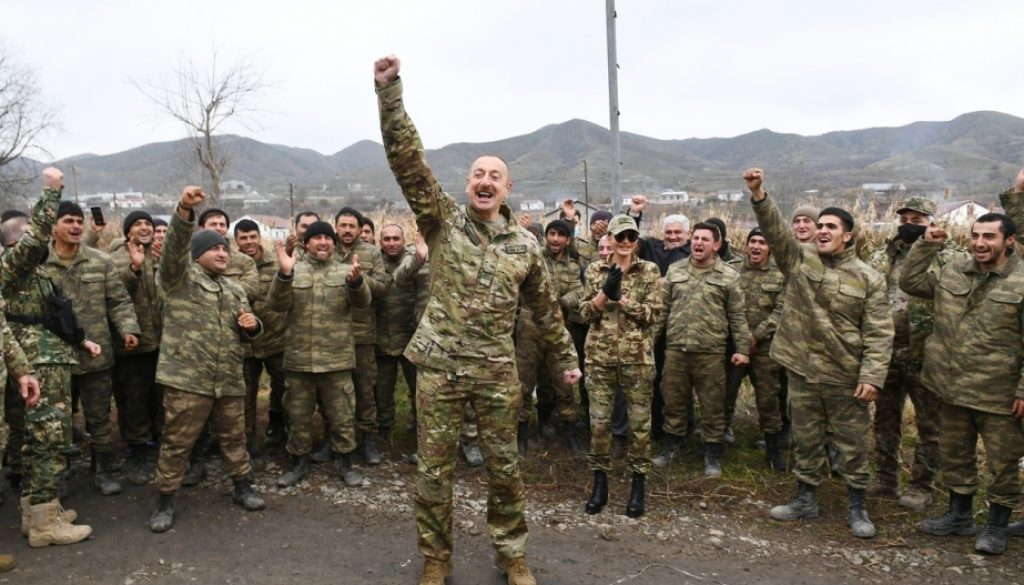 8 Noyabr xalqımızın çoxəsrlik tariximizə qızıl hərflərlə yazılan şanlı gündür