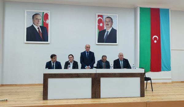 Samuxda YUXARI SİNİF ŞAGİRDLƏRİ İLƏ GÖRÜŞ KEÇİRİBLƏR