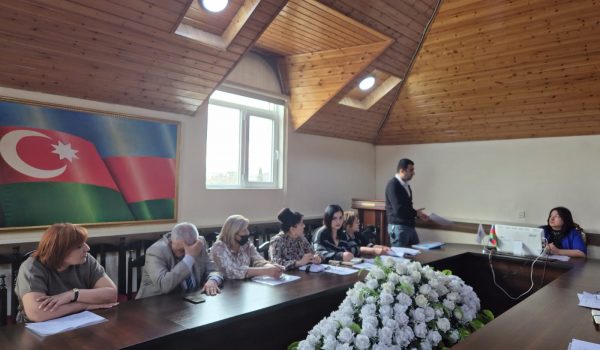 Gəncə Dövlət Universitetinin tabeliyinə verilmiş 4 elmi müəssisənin əməkdaşları ilə görüş keçirilib