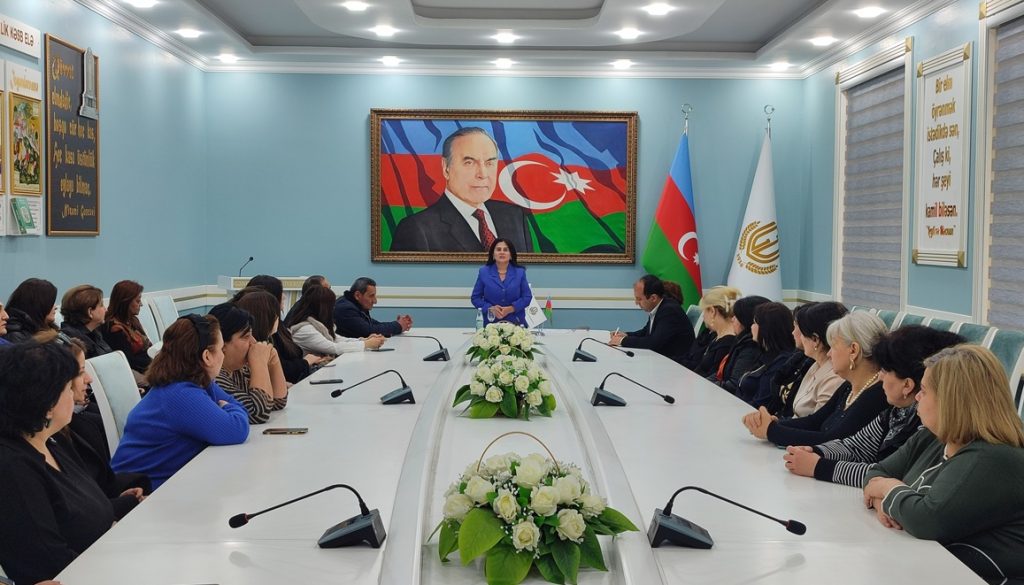 Gəncə Dövlət Universiteti Həmkarlar ittifaqı Komitəsi  Novruz Bayramı münasibəti ilə  əməkdaşlarla görüş keçirib