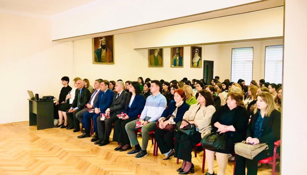 Gəncə Dövlət Universitetinin Nəzdində Regional Kollecdə Ustad dərsi