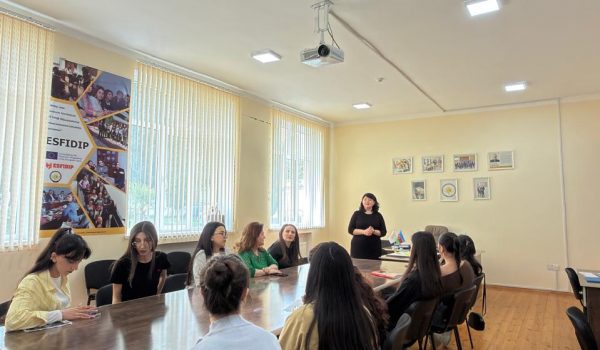 GDU-nun tələbələri “İnklüziv təhsil və sosial bərabərlik” mövzusunda maarifləndirilib