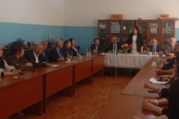 magistratura səviyyəsində təhsil alan tələbələrimiz “FİZİKANIN MÜASiR ÇAĞIRIŞLARI” ADLI respublika ELMİ  KONFRANSlnda iştirak ediblər