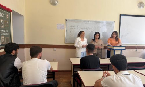 “Empatiya fərqlilikləri deyil, insanlığı görməkdir” mövzusunda seminar keçirilib