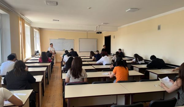 Magistratura şöbəsində yaz imtahan sessiyası başladı